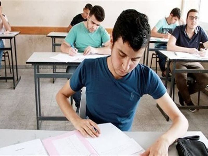 قبل ساعات من اختبارات الثانوية العامة.
