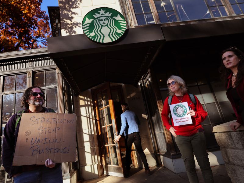 Starbucks remedies boycott losses with new CEO from Chipotle