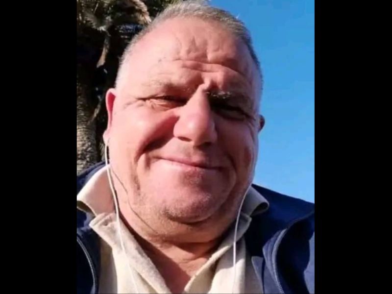 A teacher in Tunisia sets himself on fire following bullying campaign