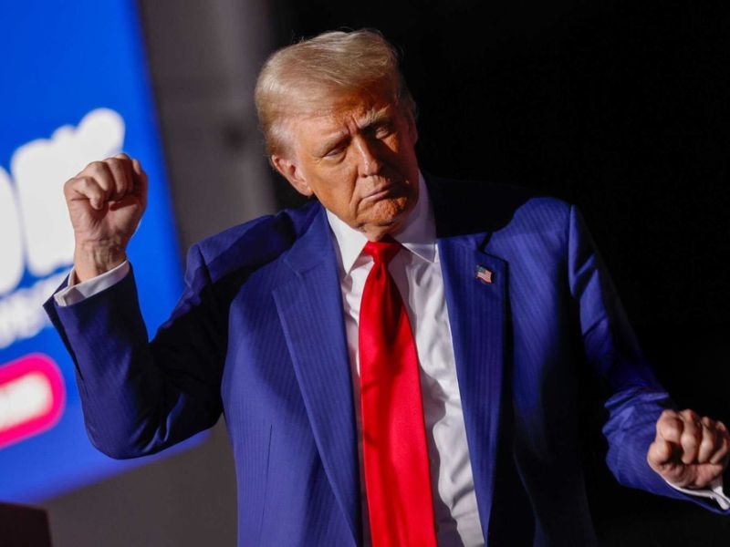 Trump opens Guantanamo detention center for 30,000 migrants
