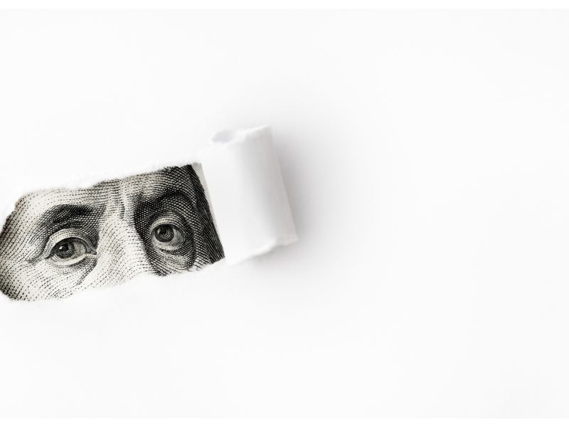 الدولار يرتفع رغم ضبابية المشهد حول الرسوم الجمركية, المصدر shutterstock