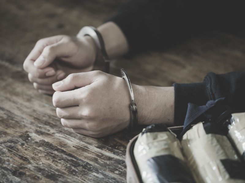 الأردن.. إحباط محاولة تهريب مخدرات عبر بالونات من الحدود 