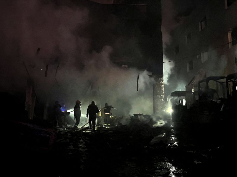 Israeli airstrikes hit southern Lebanon amid ongoing ceasefire violations