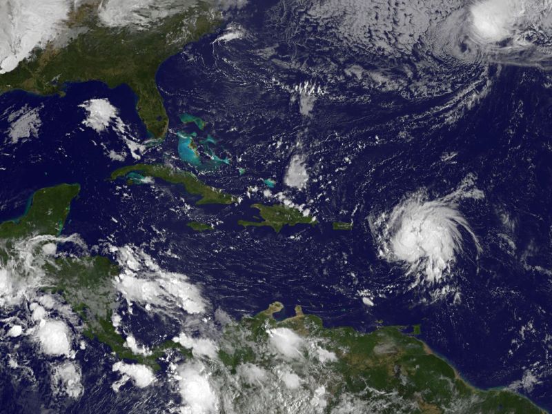 6.5-magnitude earthquake rattles Leeward Islands