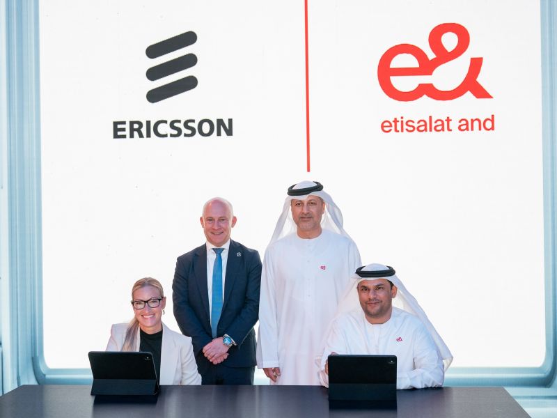 إريكسون و"إي آند" توقعان مذكرة تفاهم لتعزيز التحول الرقمي من خلال شبكات الجيل الخامس الخاصة