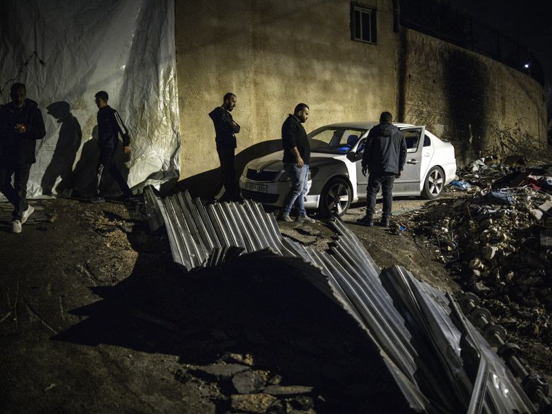 Israeli army executes two Palestinians in cold blood in Jenin