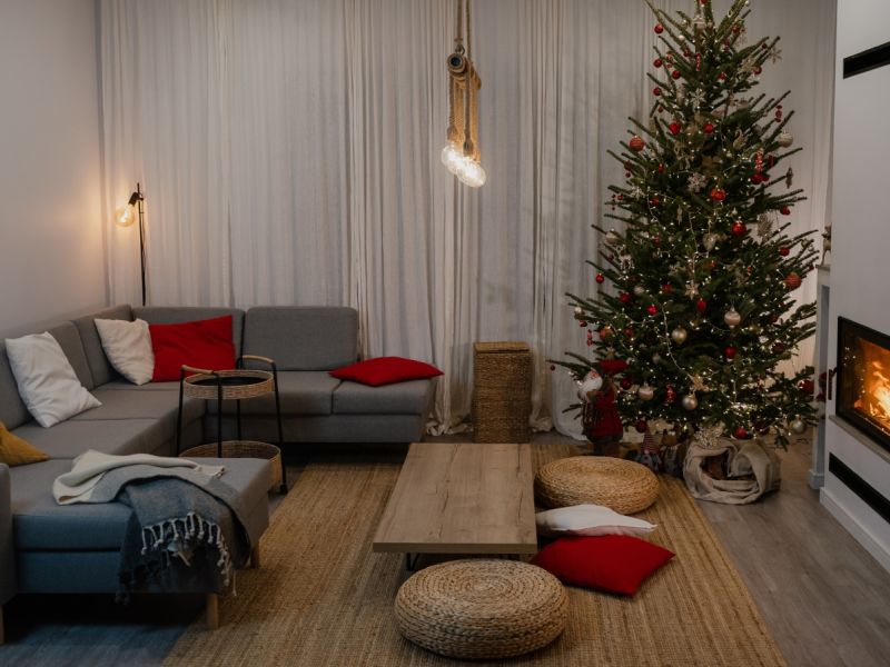 أفكار مميزة لتزيين منزلك بألوان مناسبة لموسم الأعياد