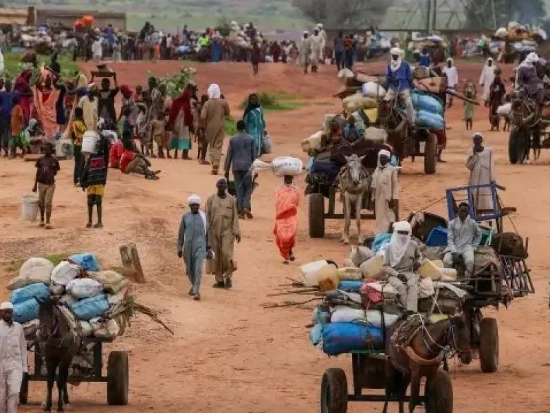 نزوح آلاف السودانيين