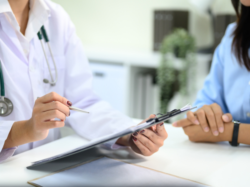 AUC Provides Business, Leadership Training for Ain Shams Medical Students