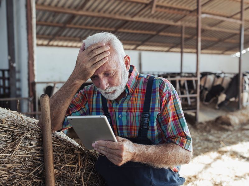 ترامب يعلن دعم المزارعين المتضررين من الرسوم الجمركية بـ 12 مليار دولار