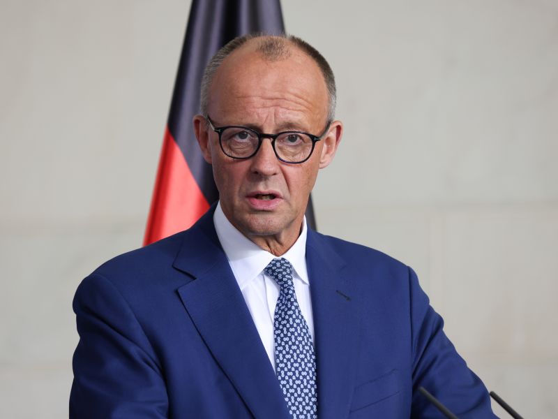 برلين، ألمانيا – 22 سبتمبر 2025: بيان صحفي للمستشار الاتحادي فريدريش ميرتس بشأن تعيين الممثل الشخصي للمستشار الاتحادي لشؤون الاستثمارات، مارتن بليسينغ، في ألمانيا.