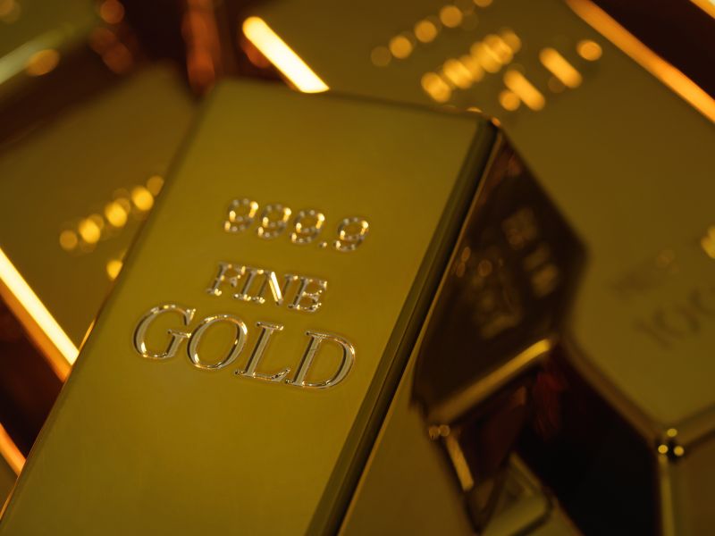 توقعات بتحرك الذهب بين 5350 و5400 دولار للأونصة وتجاوز الفضة سعر 100 دولار