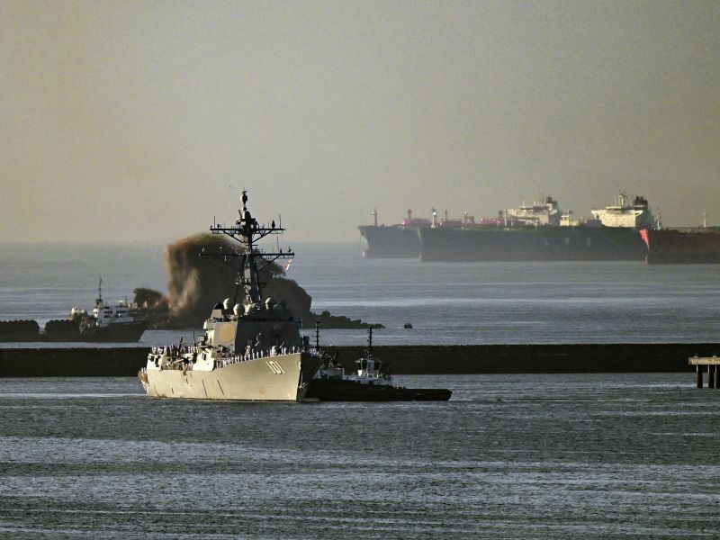 China detains Panama-flagged vessels in retaliation for canal port contract cancellation