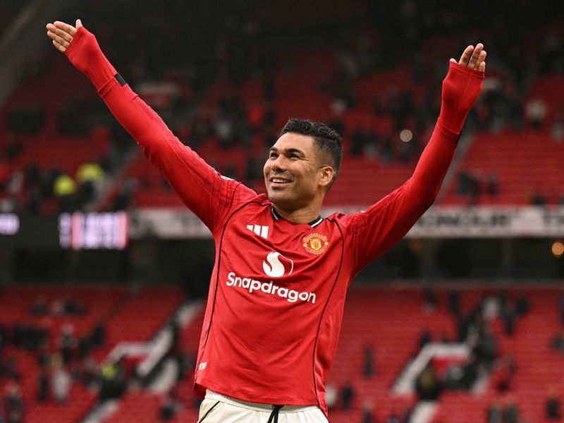 مانشستر يونايتد يجهز عرضًا ضخمًا لضم نجم الدوري الإنجليزي