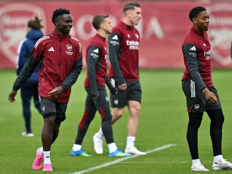 هنري يكشف عن نقطتي ضعف قد تعصف بآرسنال أمام أتلتيكو مدريد