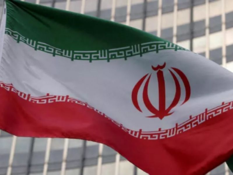 إيران