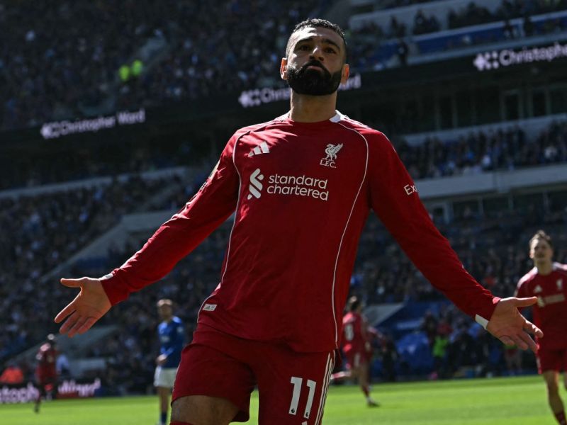 ليفربول يترقب جاهزية فيرتز وصلاح قبل مواجهة مصيرية في الدوري الإنجليزي