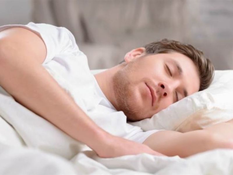 تفسير رؤية الرجل لزوجته متبرجة في المنام