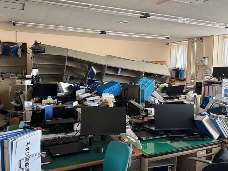 7.2-magnitude earthquake hits northern Japan 