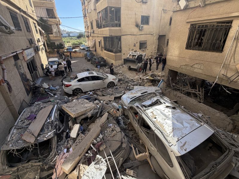 7 Lebanese killed in Israeli airstrike on southern Lebanon 