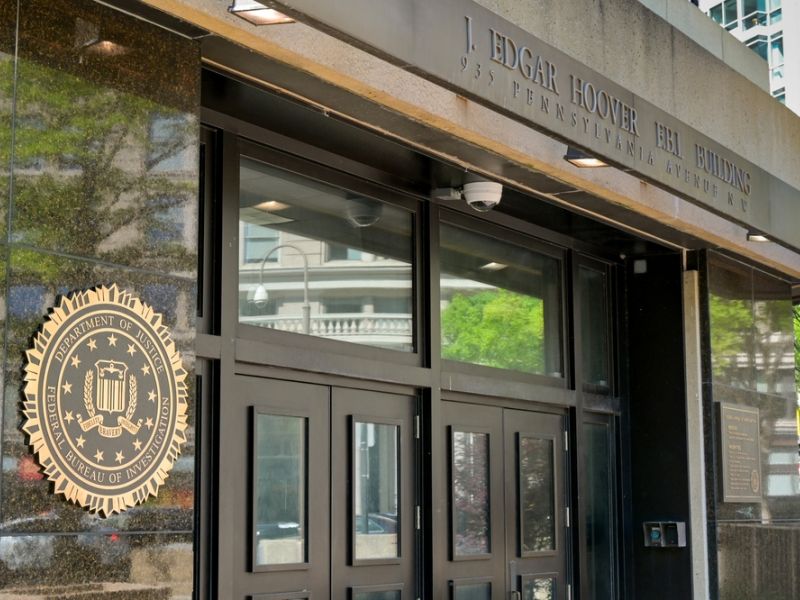 Entrance to the headquarters of the FBI