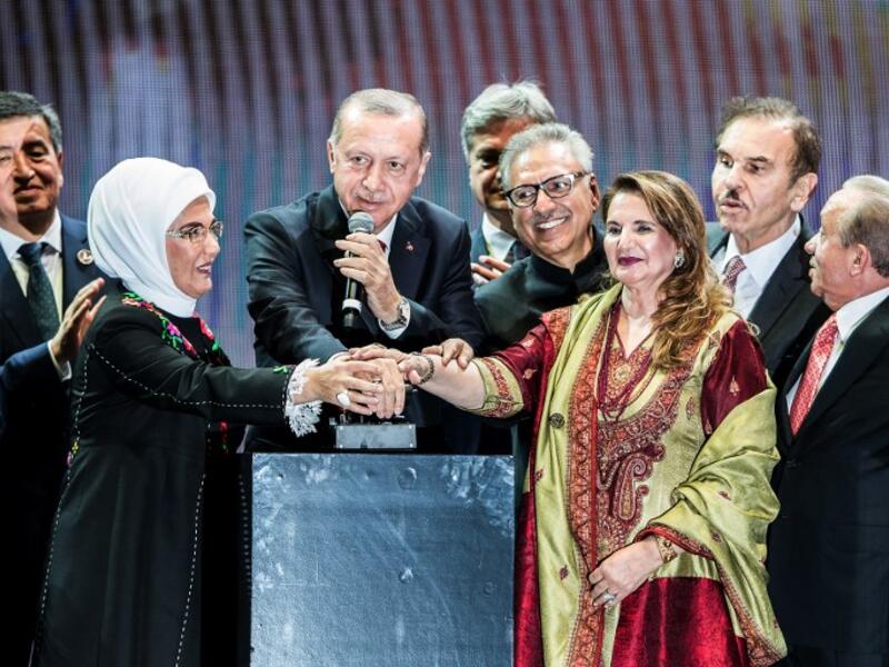 Turkish President Recep Tayyip Erdogan (3rdL) attends the opening ceremony of Istanbul's new international airport, in the Arnavutkoy district, on the European side of Istanbul on October 29, 2018.
BULENT KILIC / AFP