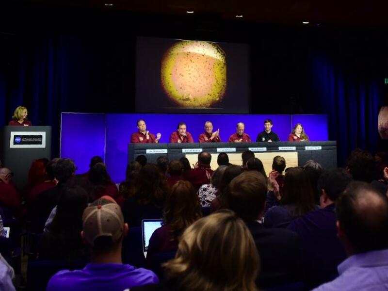 NASA engineer and project manager Tom Hoffman (3L) and his team give a press conference after the successful landing by the InSight spacecraft.
Frederic J. BROWN / POOL / AFP
