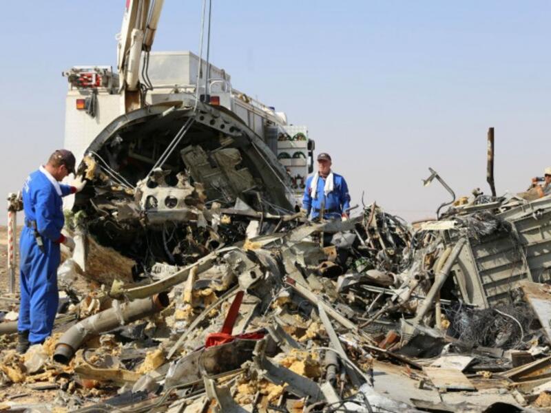 A photo appearing in the group's English-language magazine Dabiq purports to show the device that downed the Russian aircraft. (AFP/File)