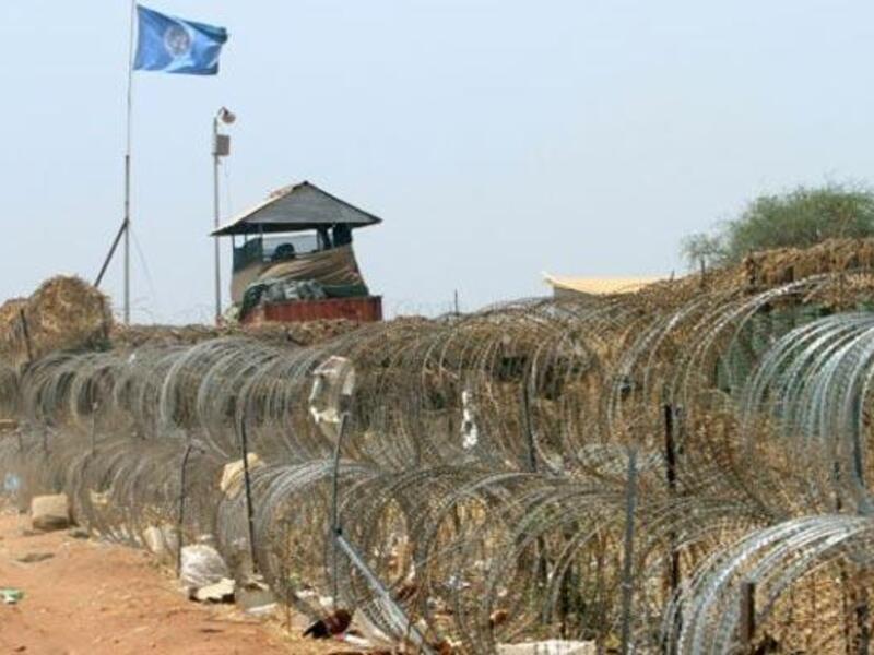 The two sides discussed establishing a buffer zone and deploying a joint border monitoring force supported by the United Nations.