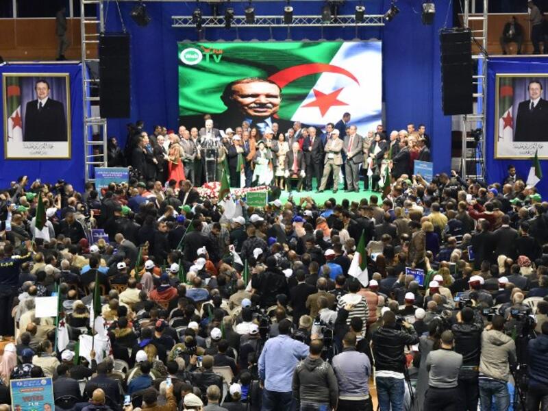 Members of the Algerian National Liberation Front (FLN) gather at a party conference in the capital Algiers on April 28, 2017. (AFP/Ryad Kramdi)