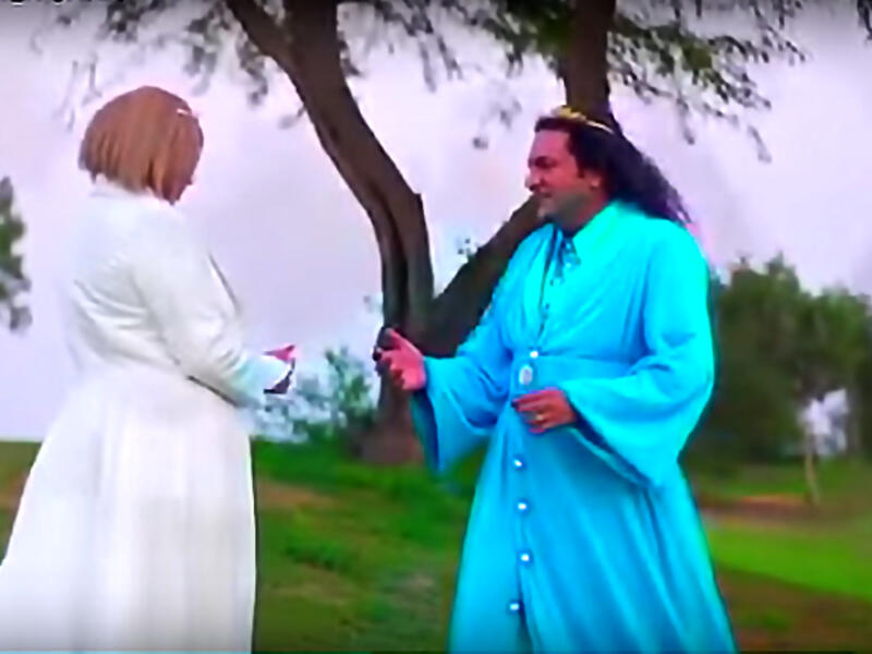 Pakistan's viral star brought along a baby, a love interest, and several stylish robes for his out-of-tune message from above.