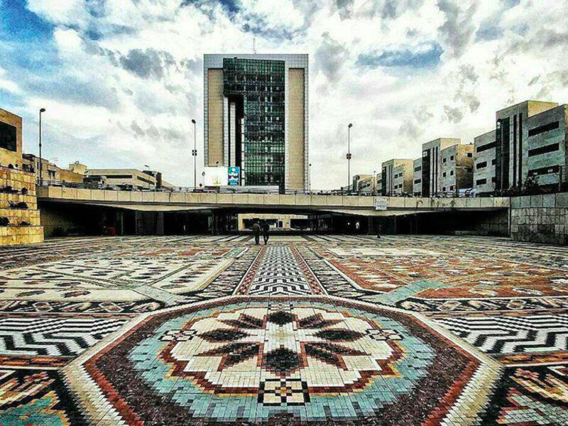 World’s largest mosaic carpet has turned into a major tourist attraction in Iran's city of Tabriz (Twitter)