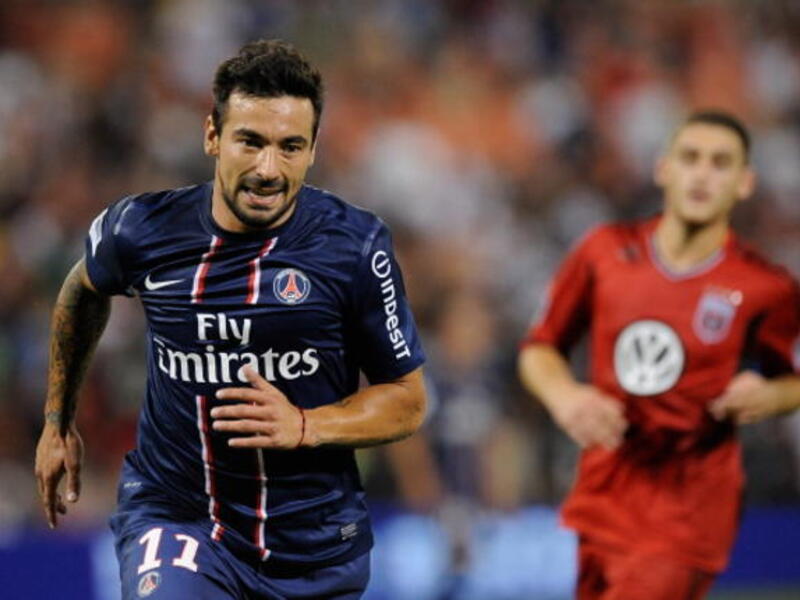 Ezequiel Lavezzi joins PSG 2012
