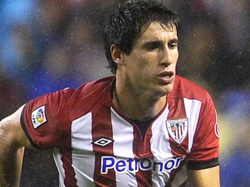 لاعب خط الوسط المدافع الإسباني خافي مارتينيز (23 عاماً): من أتلتيك بلباو إلى بايرن ميونخ مقابل 40 مليون يورو، علماً بأن أمامه الكثير ليثبته نظراً للسعر الضخم الذي دفعه الفريق البافاري للتعاقد معه (أغلى لاعب في تاريخ البوندسليغا)، سجل مع بلباو 22 هدفاً في 201 مباراة.