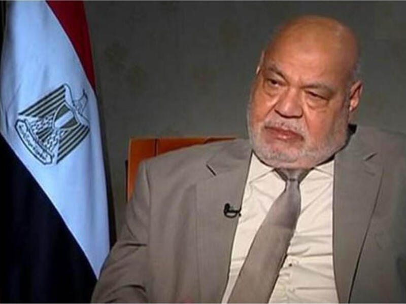Justice Minister Ahmed Mekki submitted his resignation to President Mohamed Morsi on Sunday. 