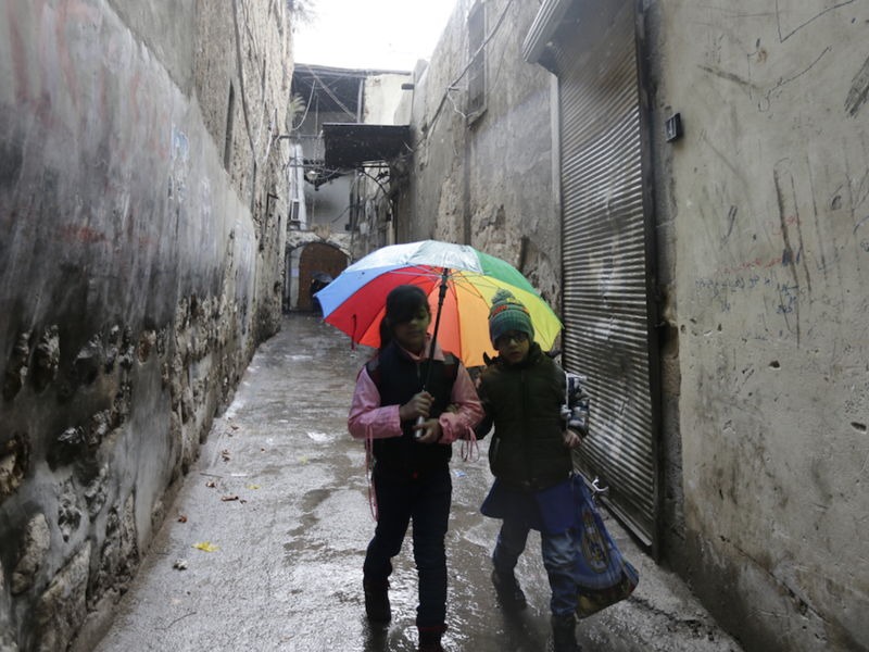 Despite rebel shelling, students head back to high-school /AFP LOUAI BESHARA