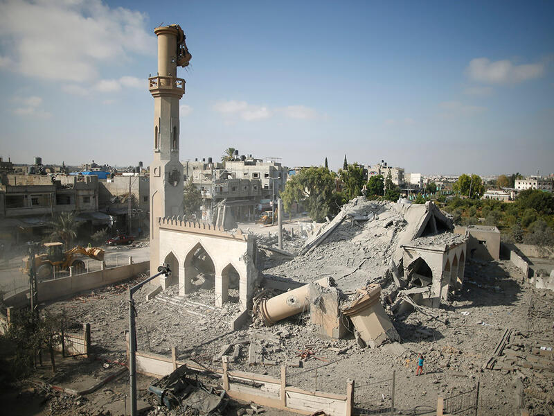 Gazan mosque destroyed