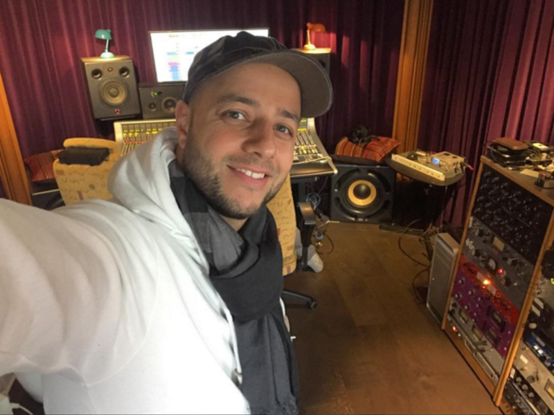 Maher's latest album will feature five Turkish songs and a duet with Turkish artist Mustafa Ceceli. (Instagram)
