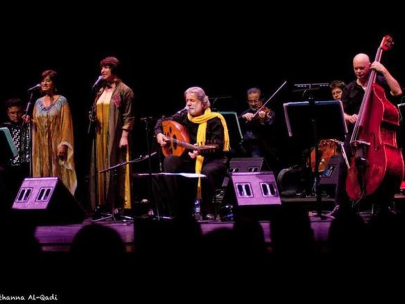 Marcel Khalife kicks it on the oud in London (Photo courtesy of Facebook/Muthanna Al-Qadi)