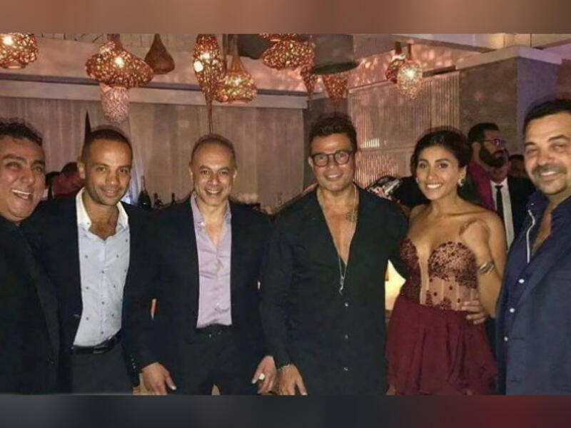 Amr Diab with Dina el-Sherbiny. (Instagram / tarekalarianofficial)