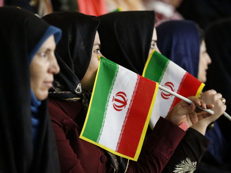 Supporters of Iranian conservative presidential candidate, Tehran mayor Mohammad Bagher Ghalibaf, attend a campaign rally in the Iranian capital Tehran on May 11, 2017.  (AFP/Atta Kenare)