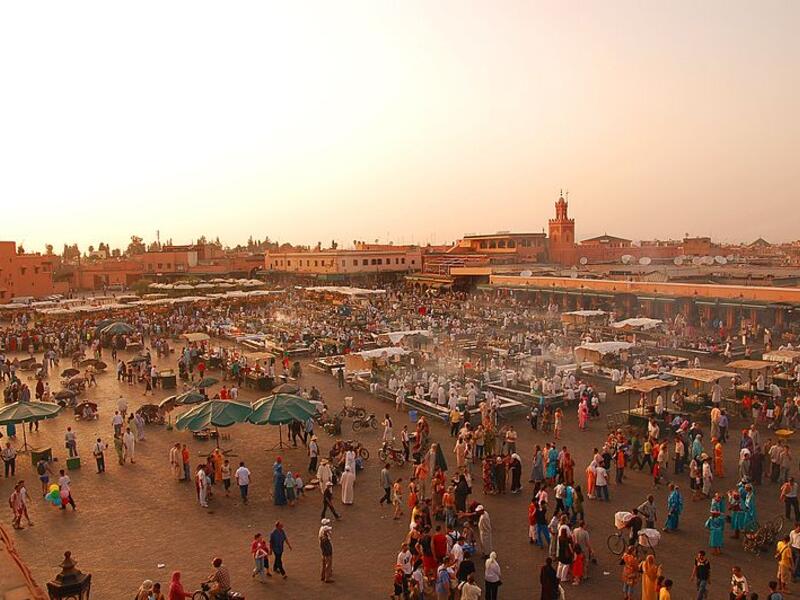 The cultural explorer should head to Morocco, which enjoys surprisingly pleasant temperatures throughout the winter, and has plenty to offer in terms of historical and artistic sites. The highly diverse country has a rich and varied history, still represented in a considerable archaeological imprint, including Roman and early Islamic sites. 