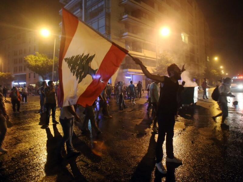 Beirut demonstration waste crisis
