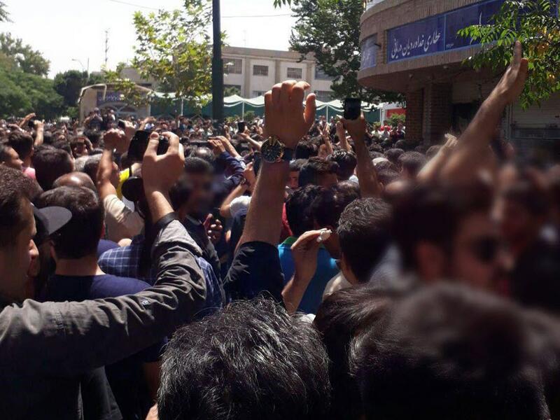 Iranians have been going on protests for three consecutive days without any local media coverage on the topic. (Twitter)