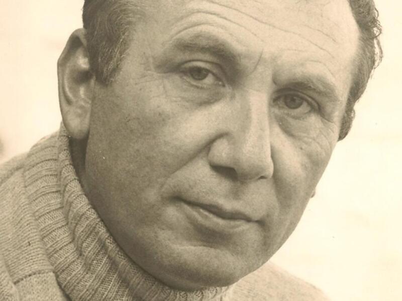 Nizar Qabbani was a Syrian diplomat, poet and publisher. Qabbani is one of the most revered contemporary poets in the Arab world. (mvslim.com)