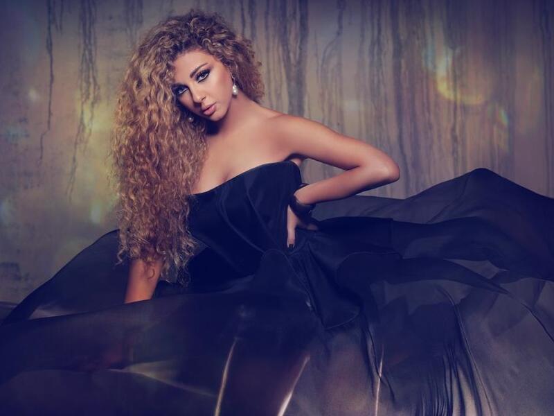 Myriam Fares tells a male fan to "stare at her exposed thigh until tomorrow." (Facebook)