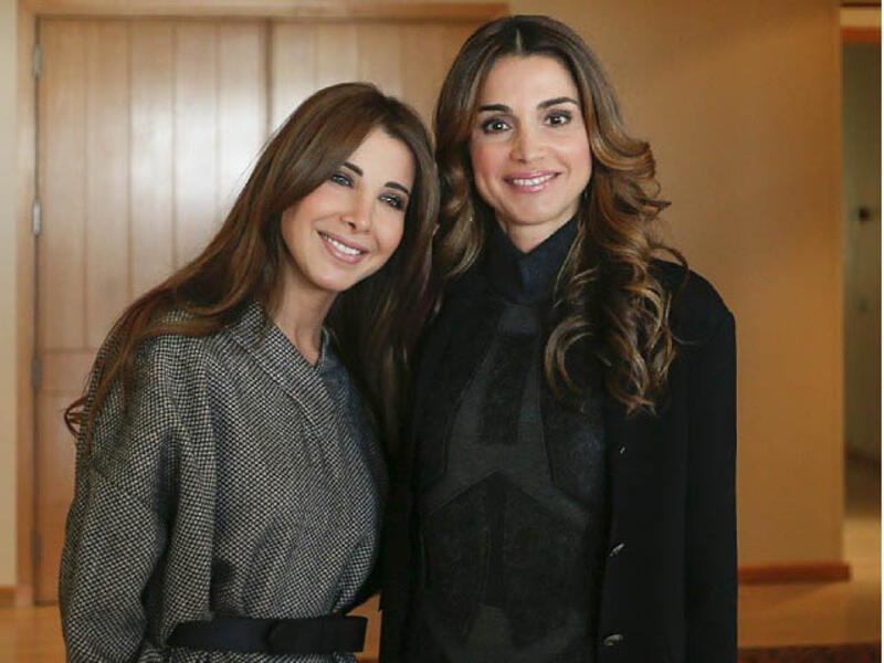 Nancy Ajram met up with Queen Rania of Jordan while visiting the Kingdom this week. (Image: Lebanesecelebritynews)