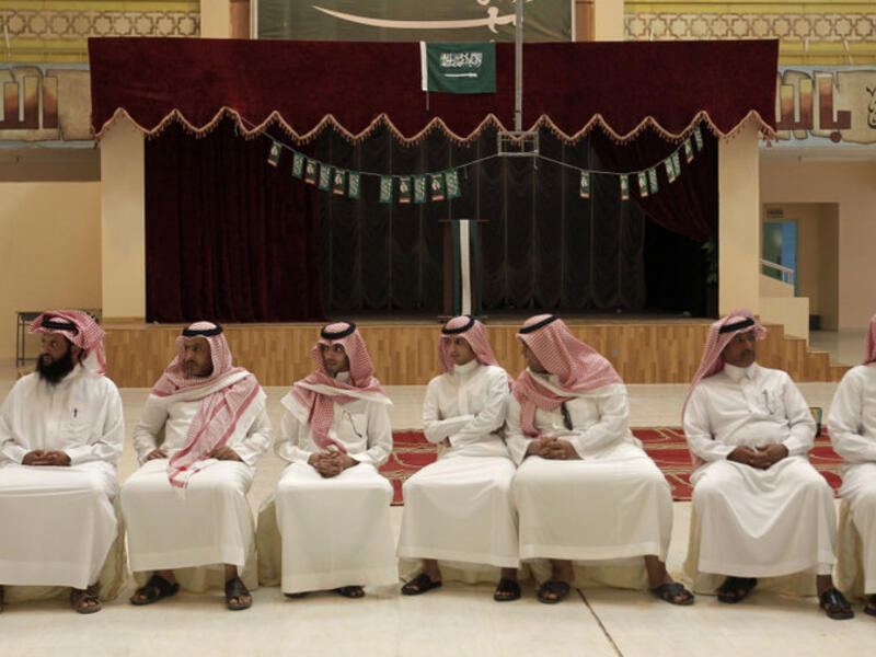 Saudi families are tribal, interconnected and very involved in each other’s lives. This means a huge support network (numbering up into the thousands!) for the couple but also a lot of input and influence on your life. Expect some meddling!  