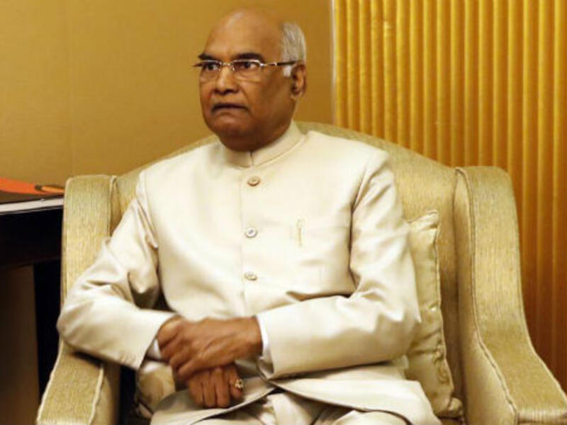 شغل منصب حاكم ولاية بيهار في الفترة من 2015 إلى 2017