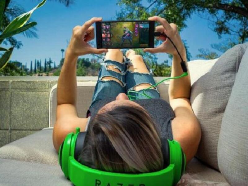 The phone is designed for people who want a full-fledged entertainment device in their hands. (Shutterstock)